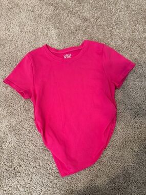 Hot Pink Crew Neck Tee, Medium